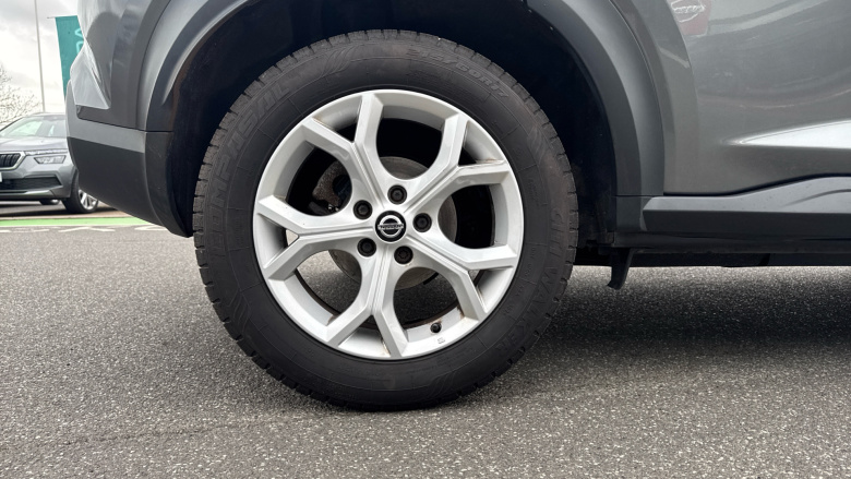 Nissan Juke 1.0 DiG-T 114 N-Connecta 5dr Petrol Hatchback